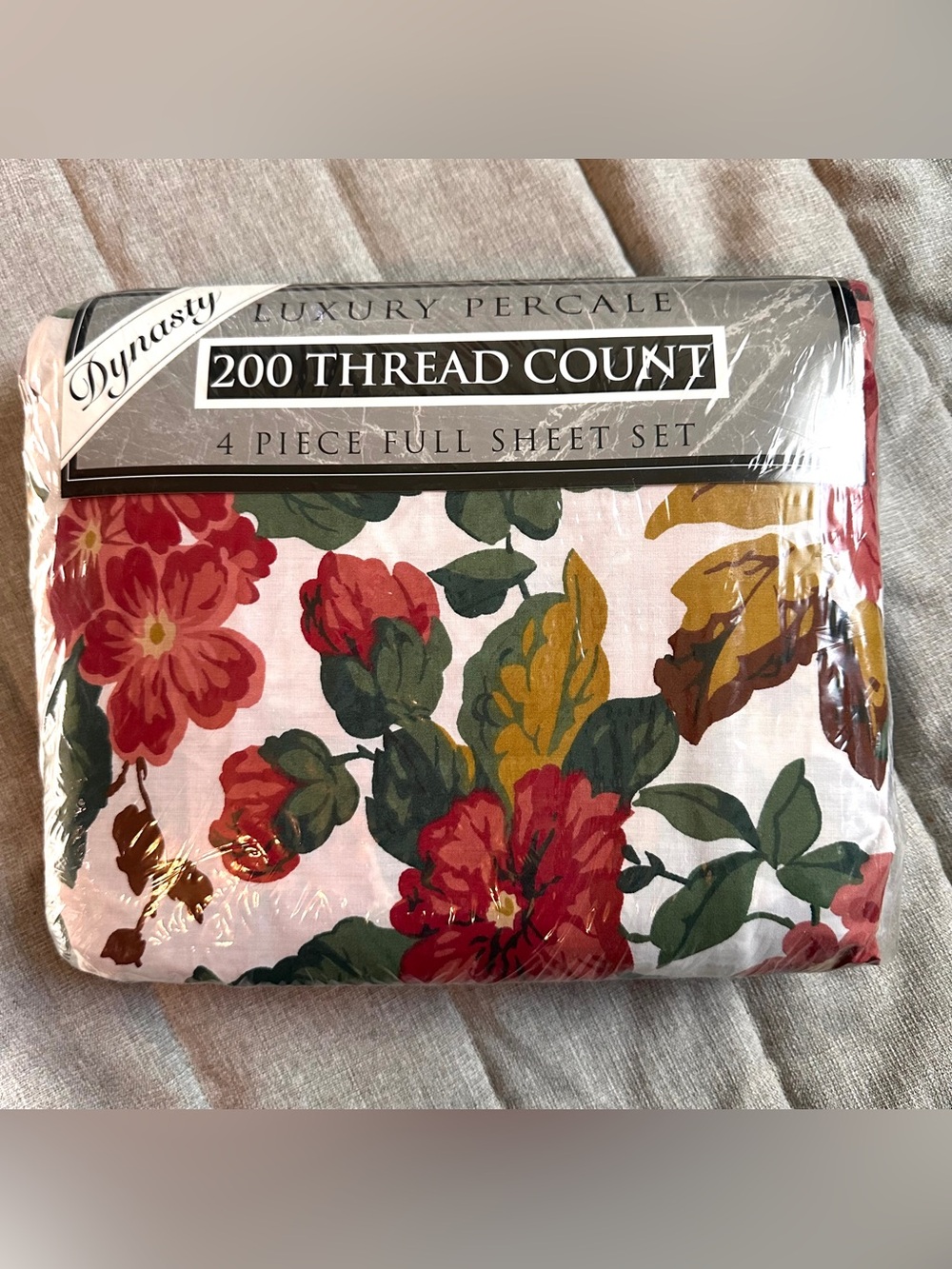 Vtg Luxury Percale 4 Piece Full Sheet Set Red Flowers Floral Cotton Blend NEW